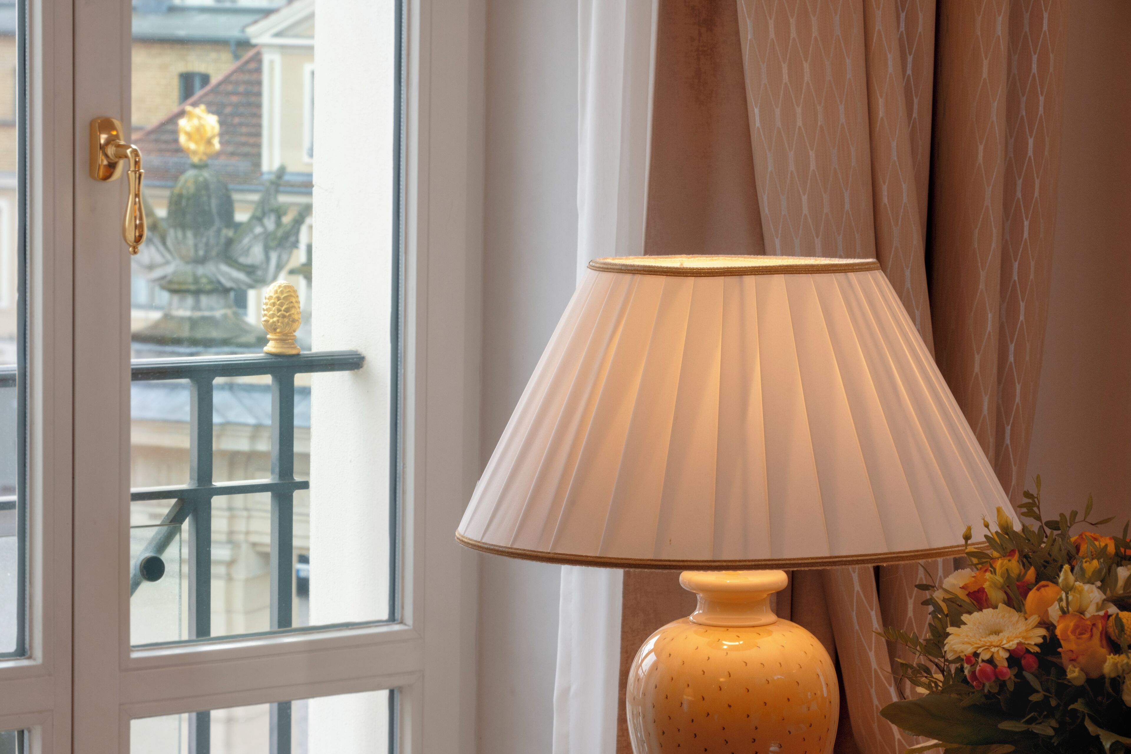 junior studio, 1 bedroom | in-room safe, desk, soundproofing, iron/ironing board