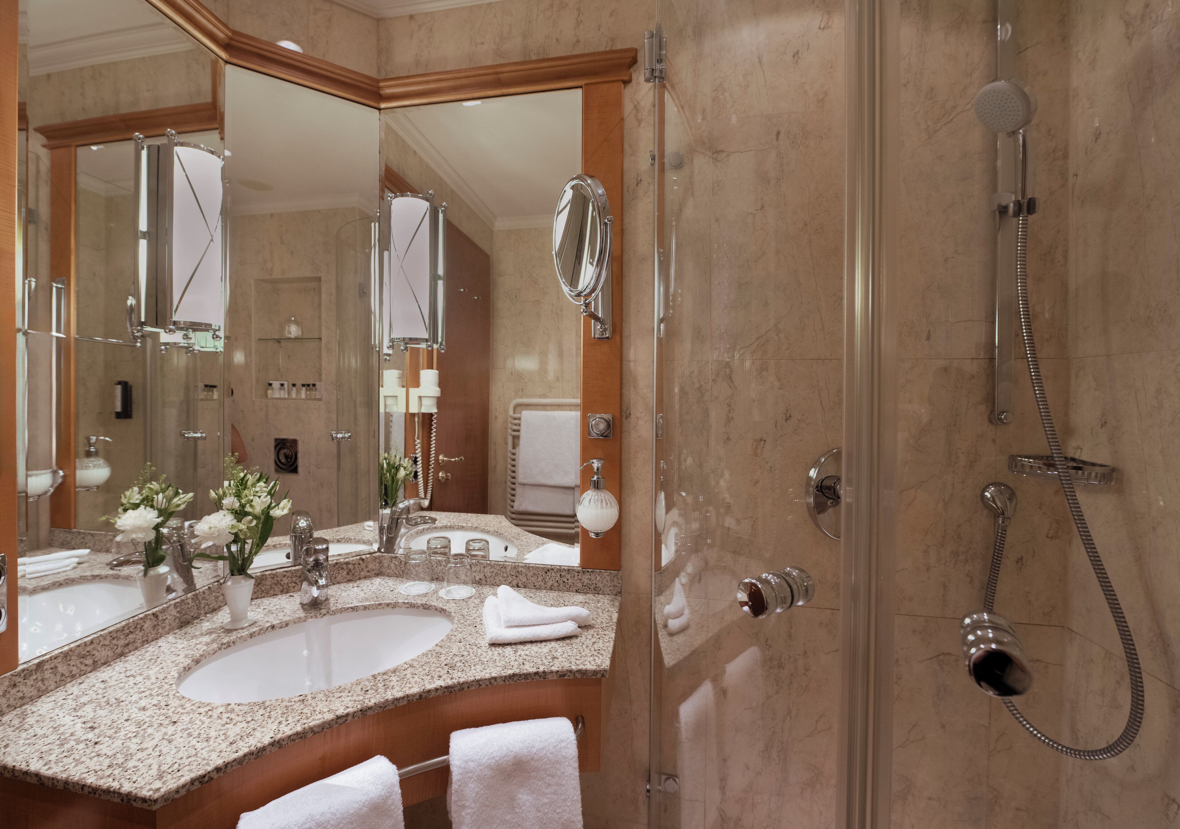 shower, free toiletries, hair dryer, towels