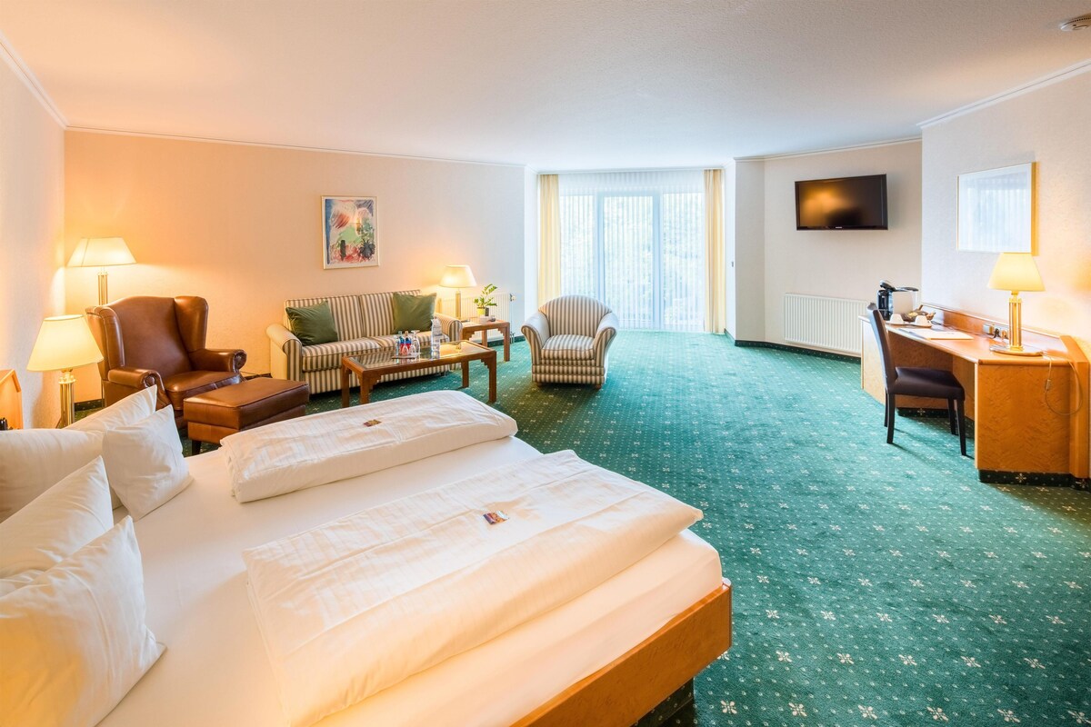 Deluxe Room, 1 Double Bed (Cozy Sitting Corner)