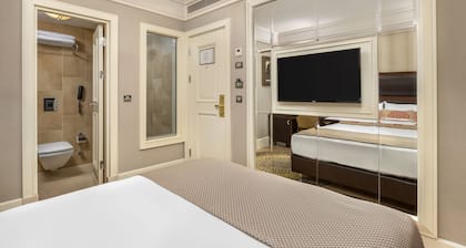 Titanic Comfort Sisli