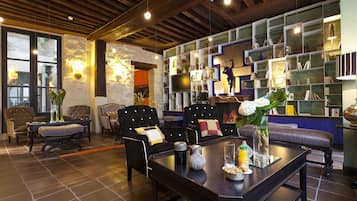 Sala de estar en el lobby