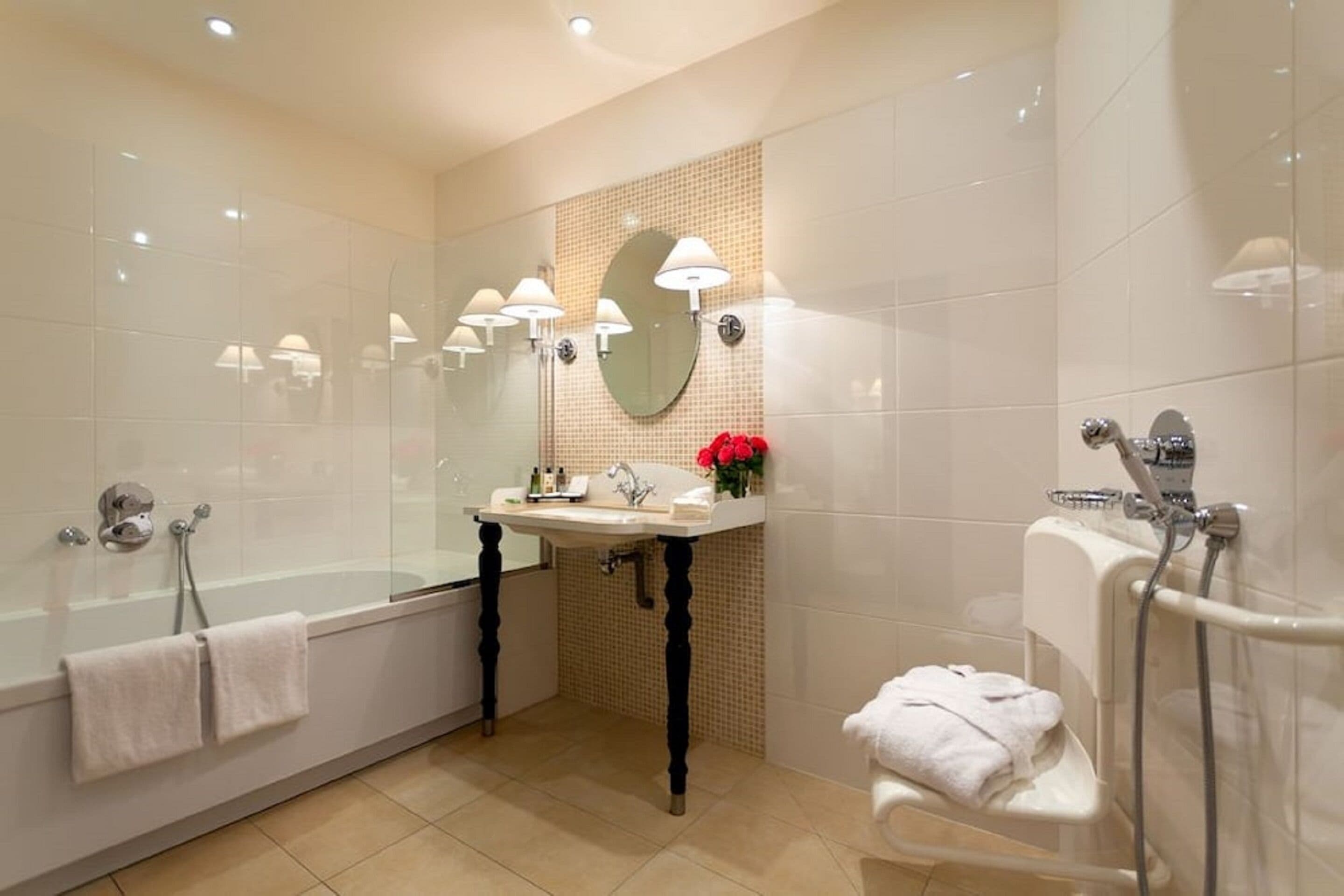 classic double room | bathroom | shower, free toiletries, hair dryer, dressing gowns