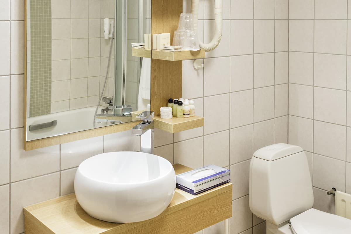 family room | bathroom sink