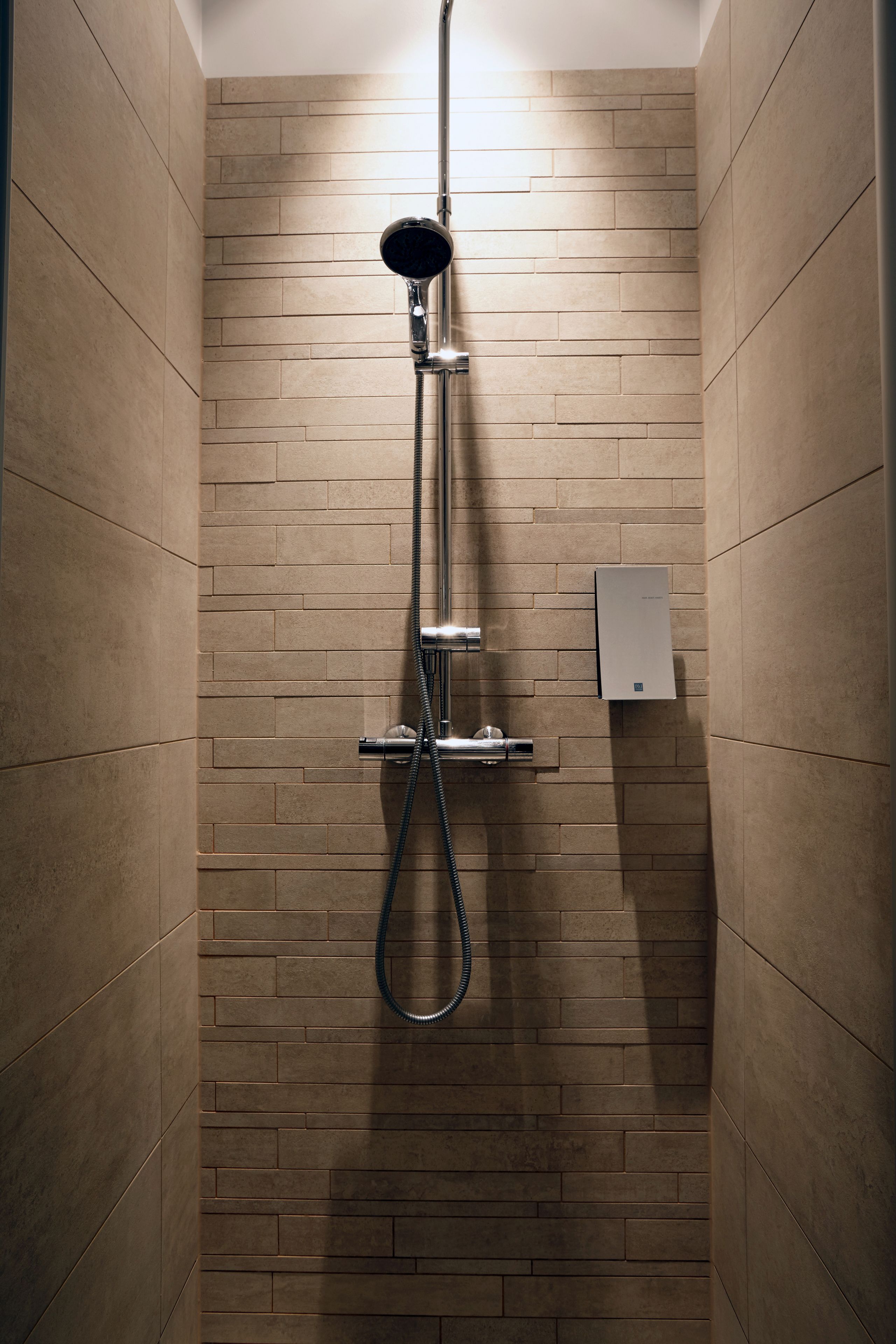 design room | bathroom shower