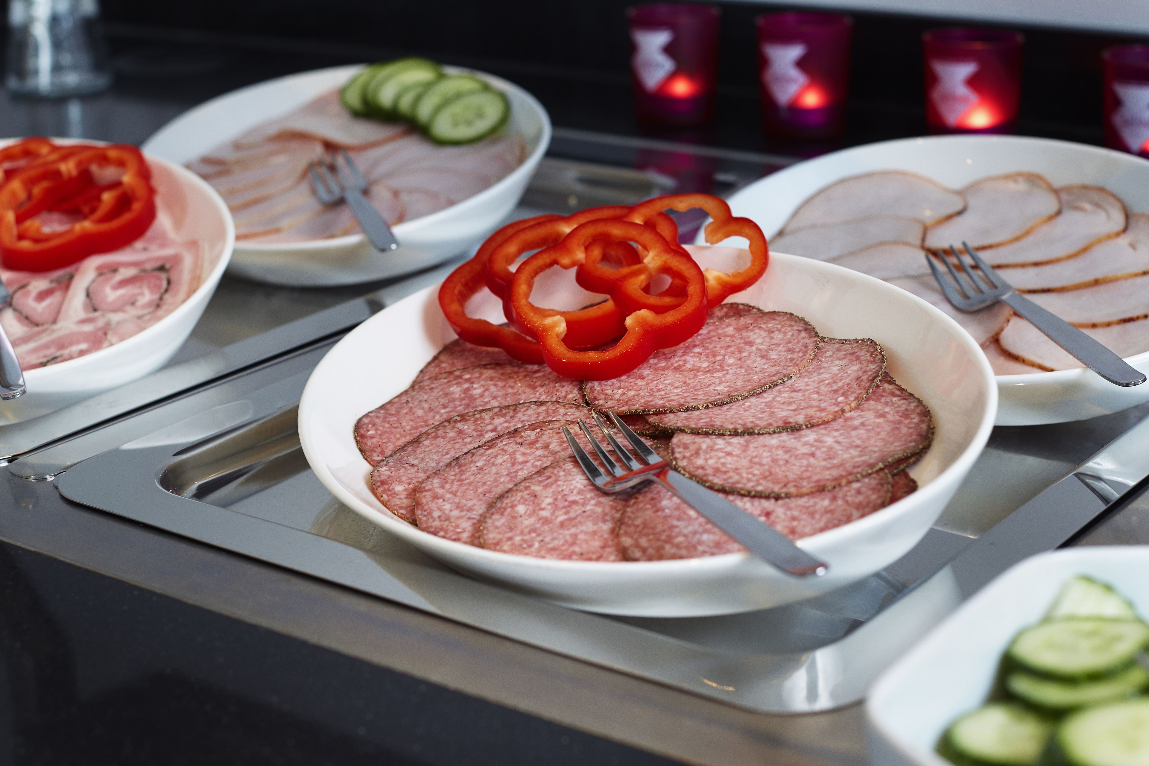 daily buffet breakfast (dkk 110 per person)