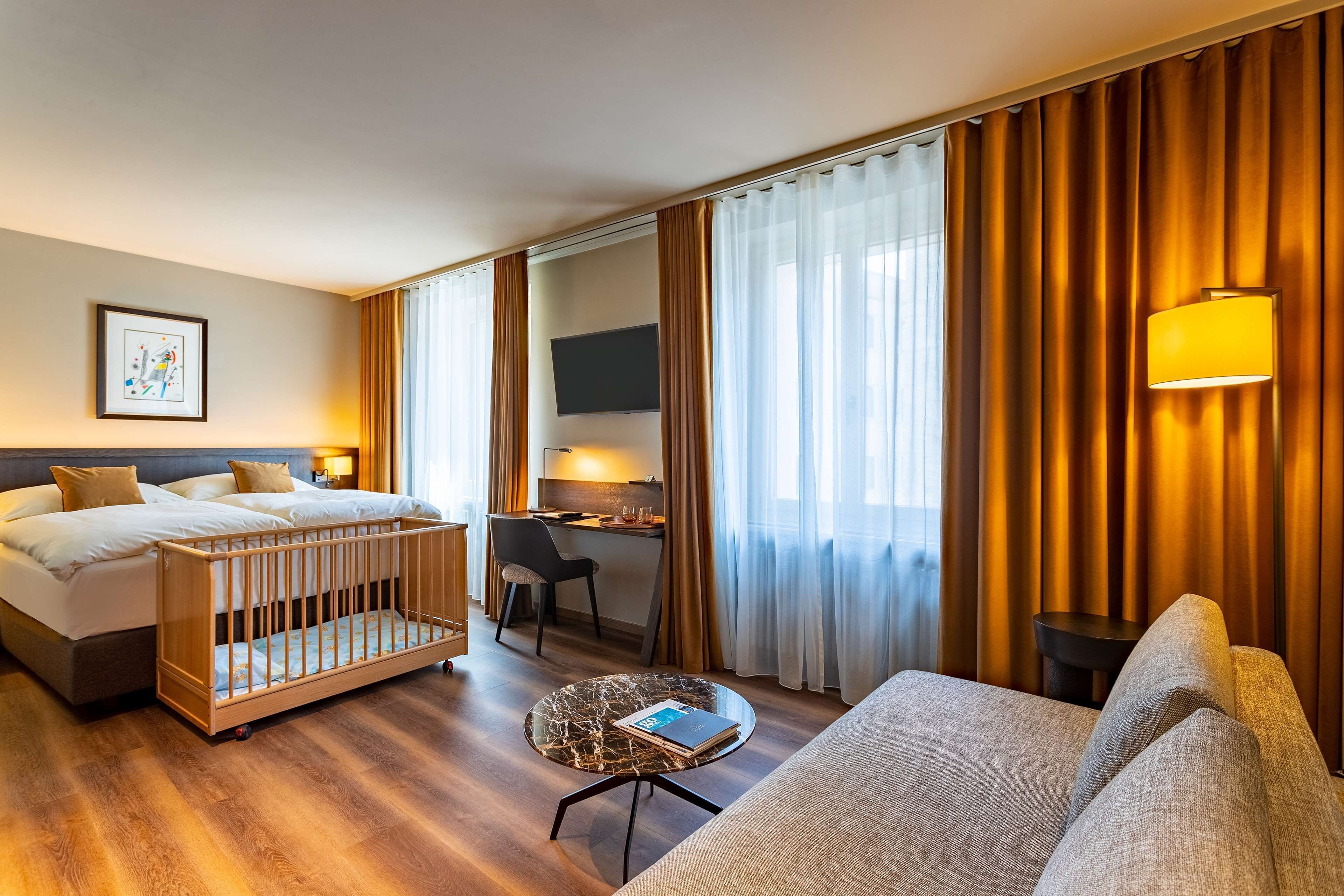 deluxe room | premium bedding, down duvets, minibar, in-room safe