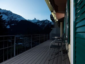 Junior Suite, Balcony, Mountain View (Jungfrau) | Terrace/patio