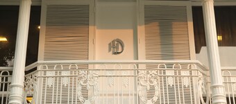 Hotel Diplomat