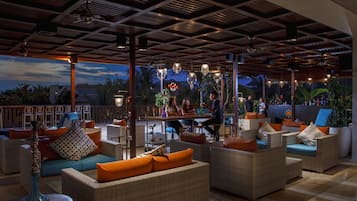 Bar lounge