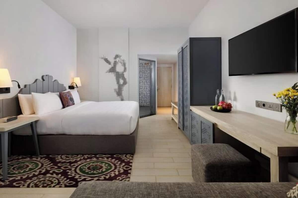 1 Schlafzimmer, Minibar, Zimmersafe, Schreibtisch