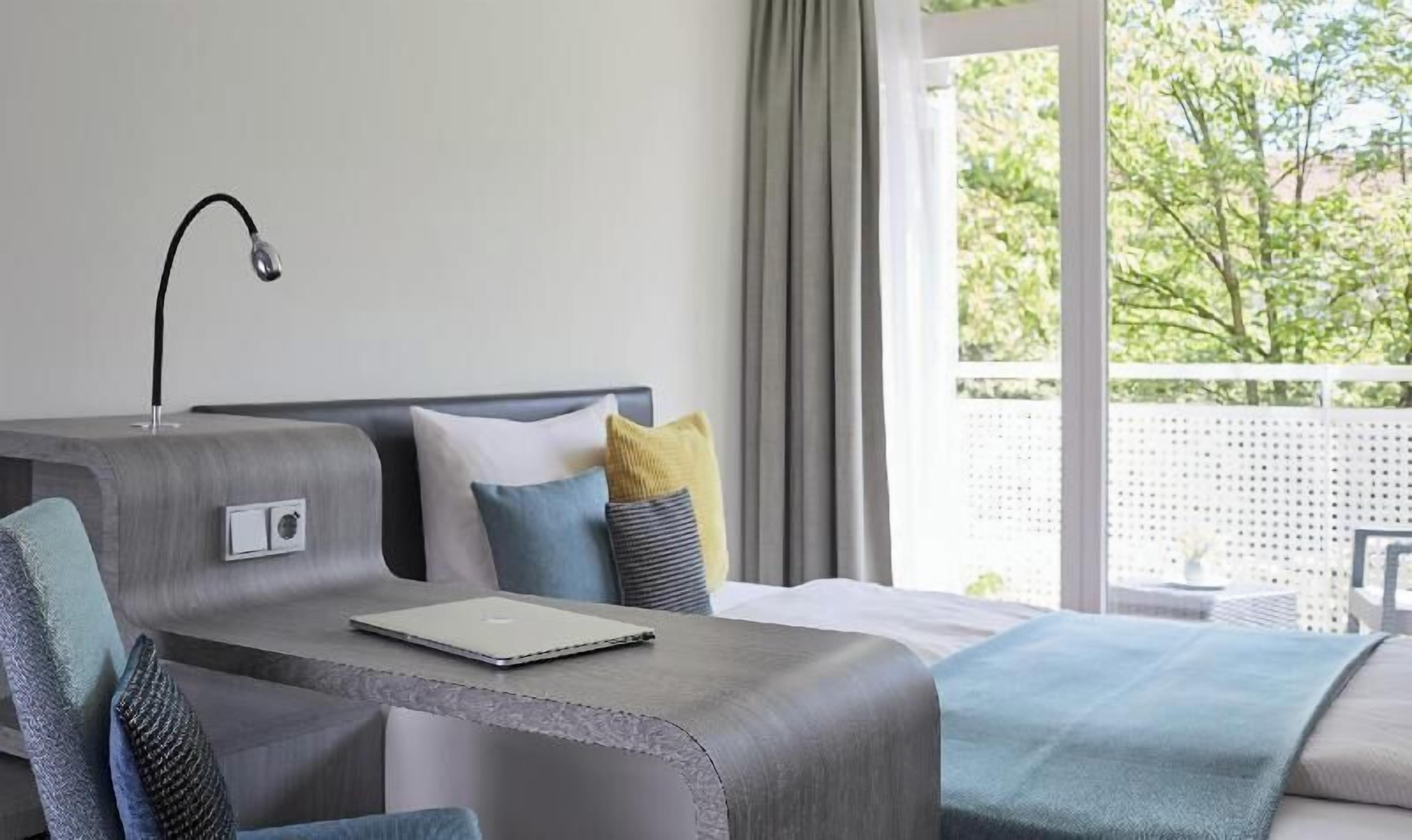In-room safe, desk, laptop workspace, blackout curtains