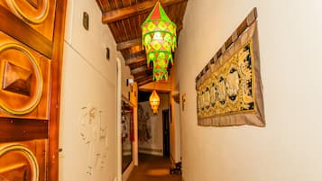 Espace de soins pour les couples, sauna, bain Ă remous, hammam