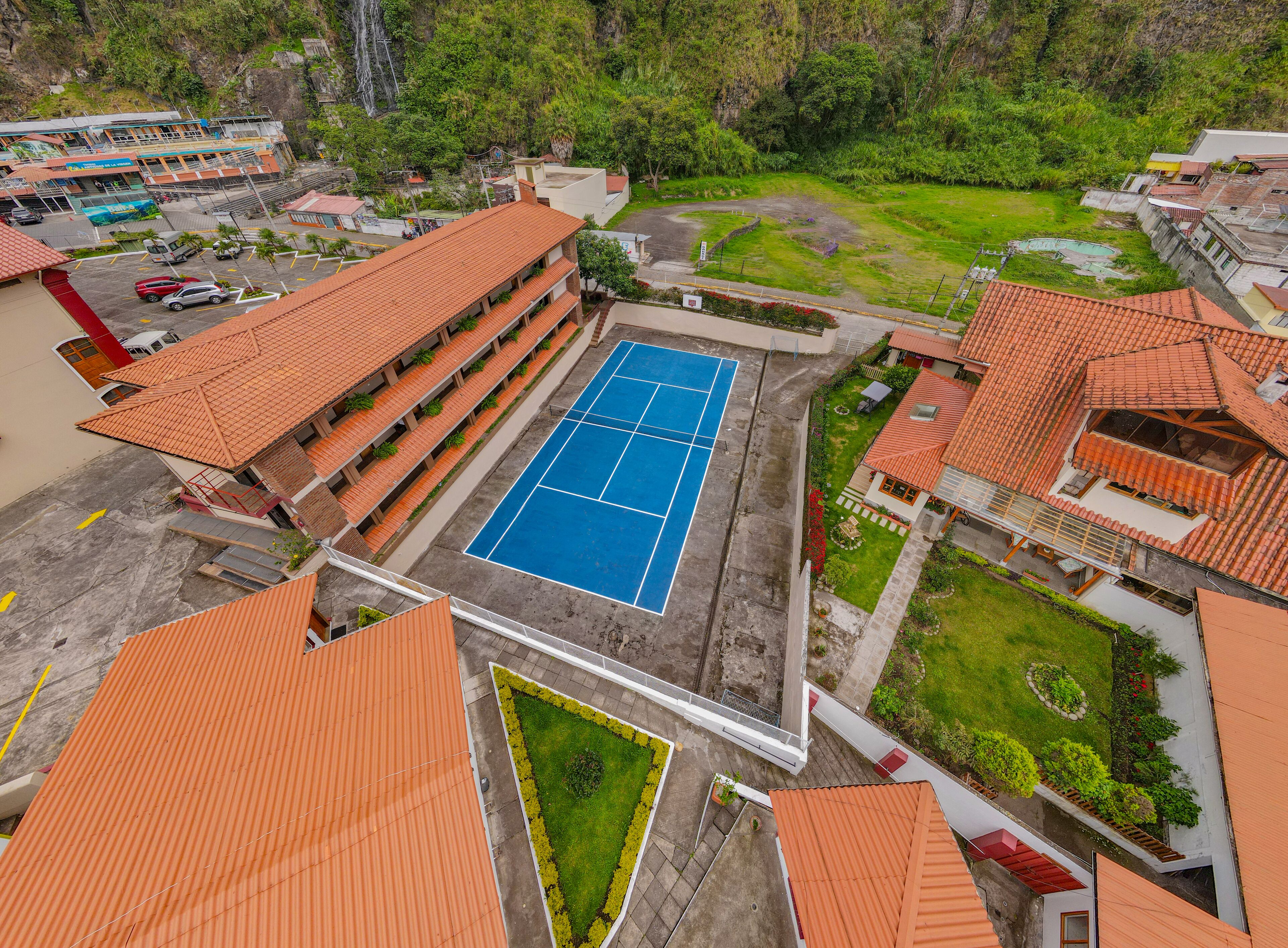 tennis court
