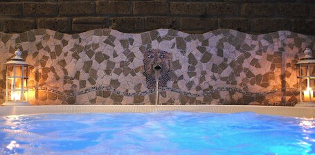 Bañera de hidromasaje interior