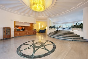 Lobby lounge - Grand Hotel President (Sorrento)