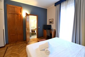 Chambre Double Classique pour 1 personne | Couette en duvet d'oie, minibar, coffres-forts dans les chambres, bureau