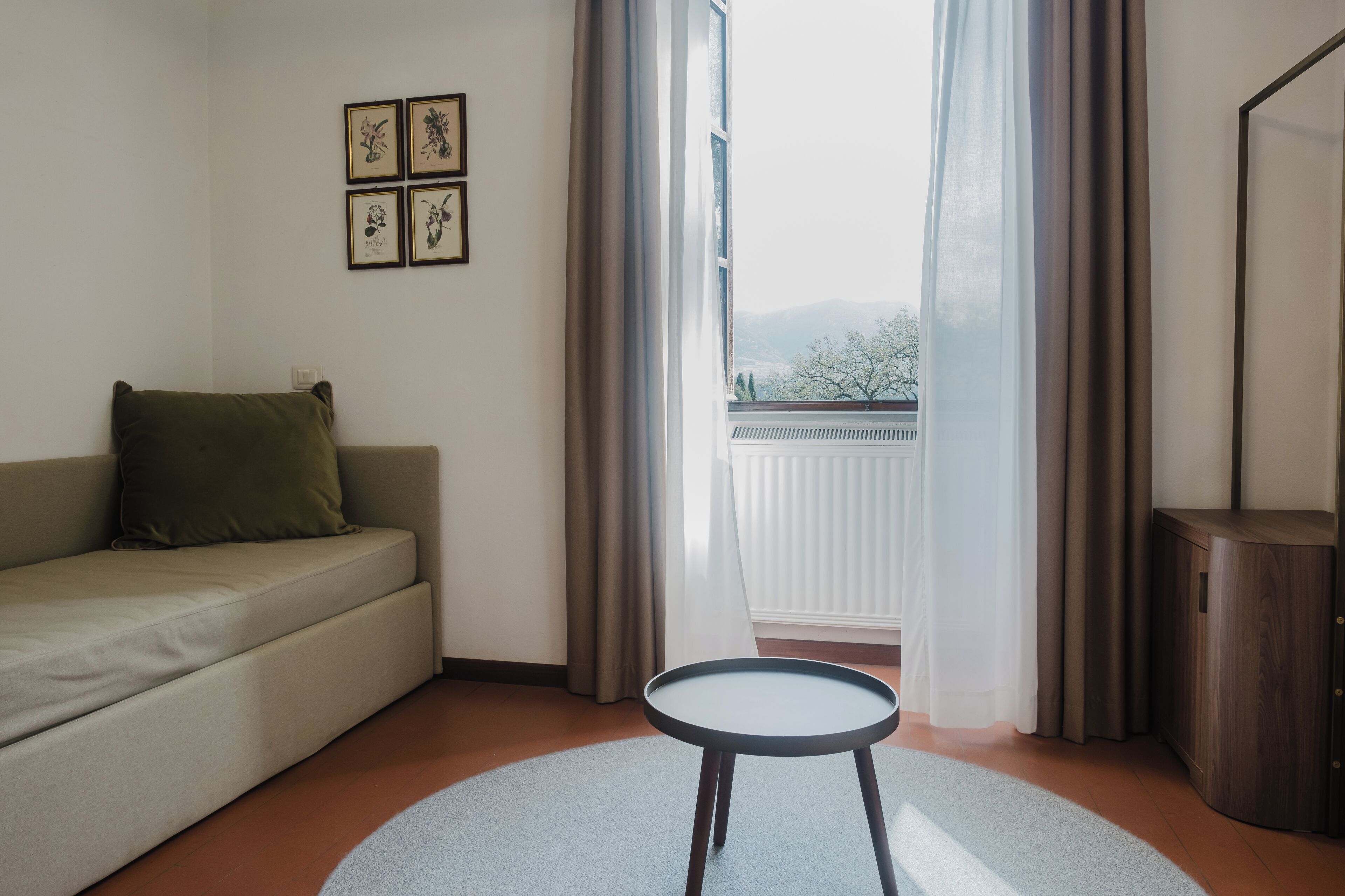 Vierbettzimmer | Minibar, Schreibtisch, kostenloses WLAN, Bettwäsche