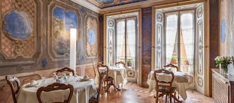 Hotel Pironi