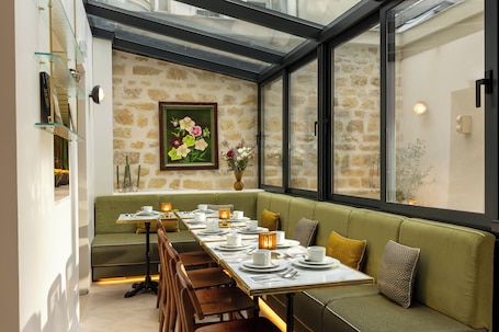 Daily continental breakfast for a fee. Almarine Eiffel Hotel & Spa