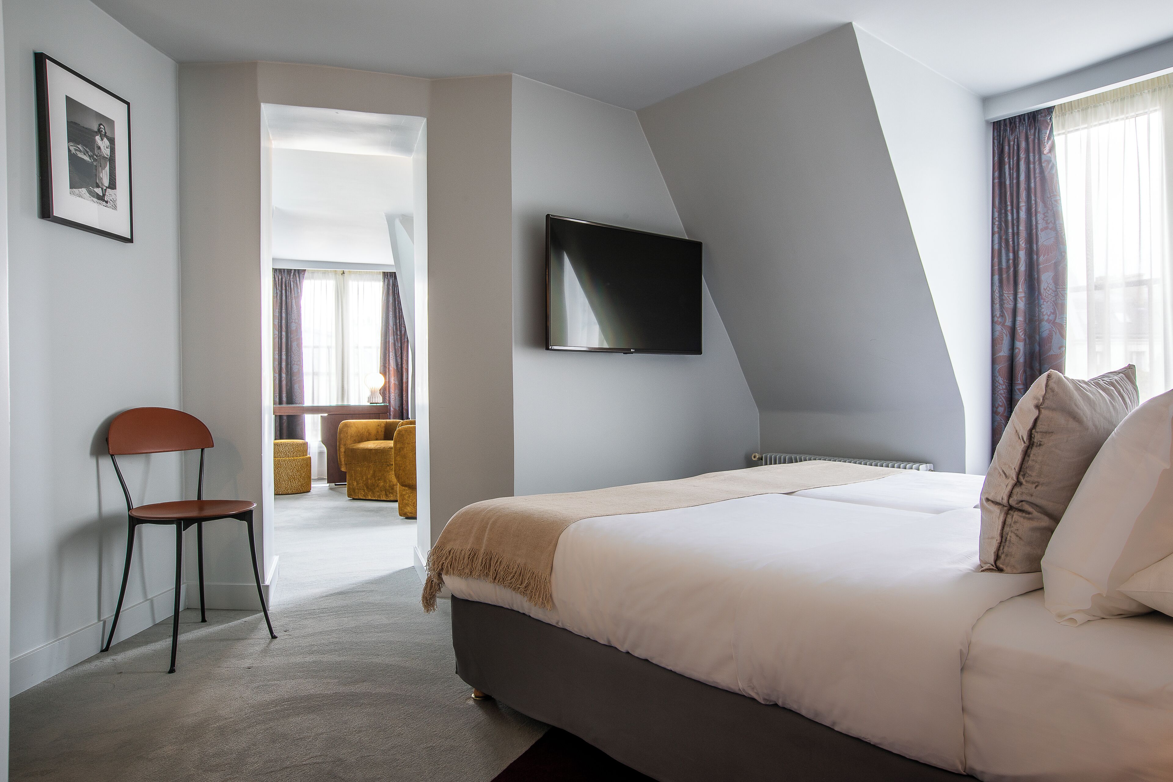 suite | 1 bedroom, premium bedding, minibar, in-room safe