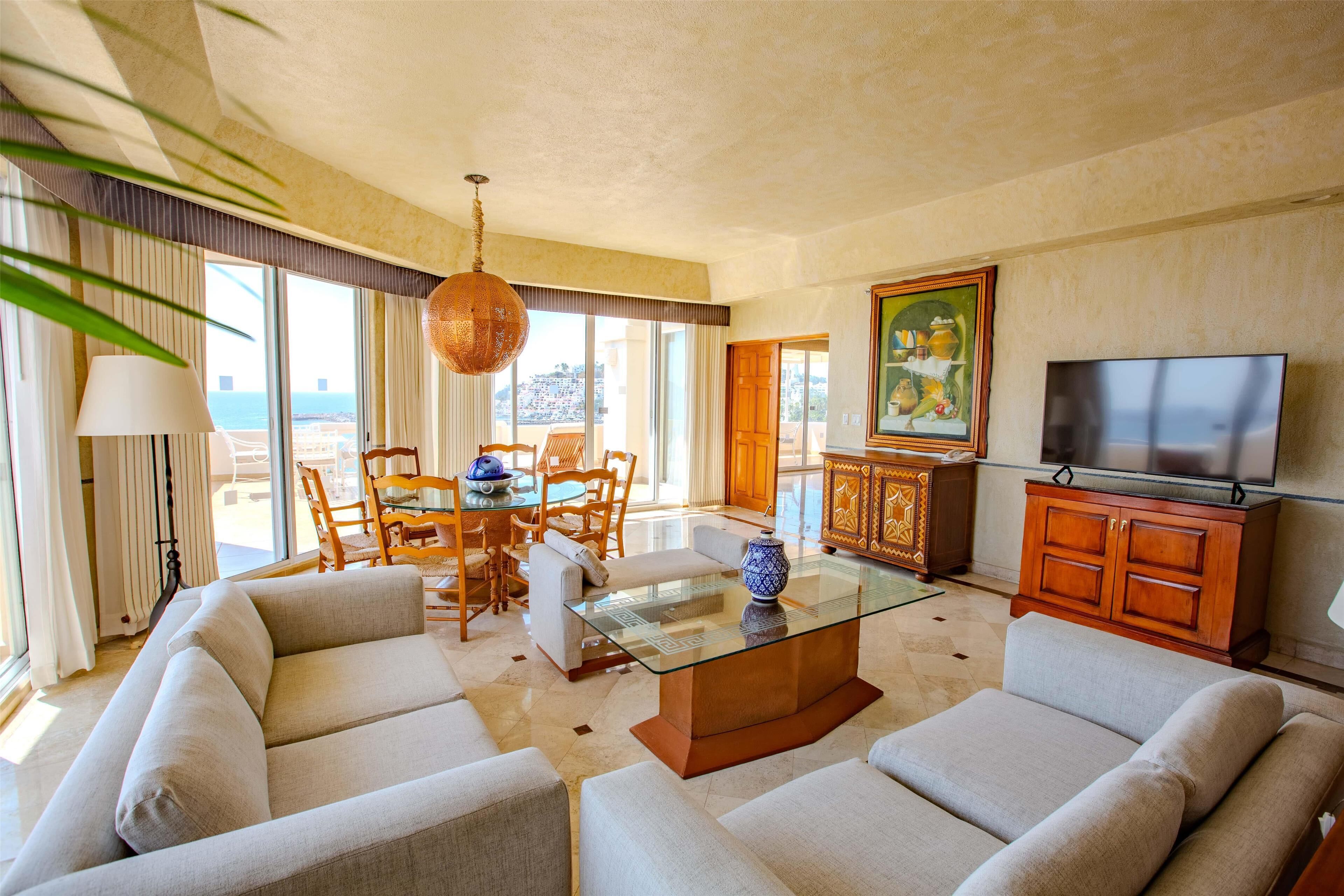 Free minibar, in-room safe, blackout drapes, iron/ironing board