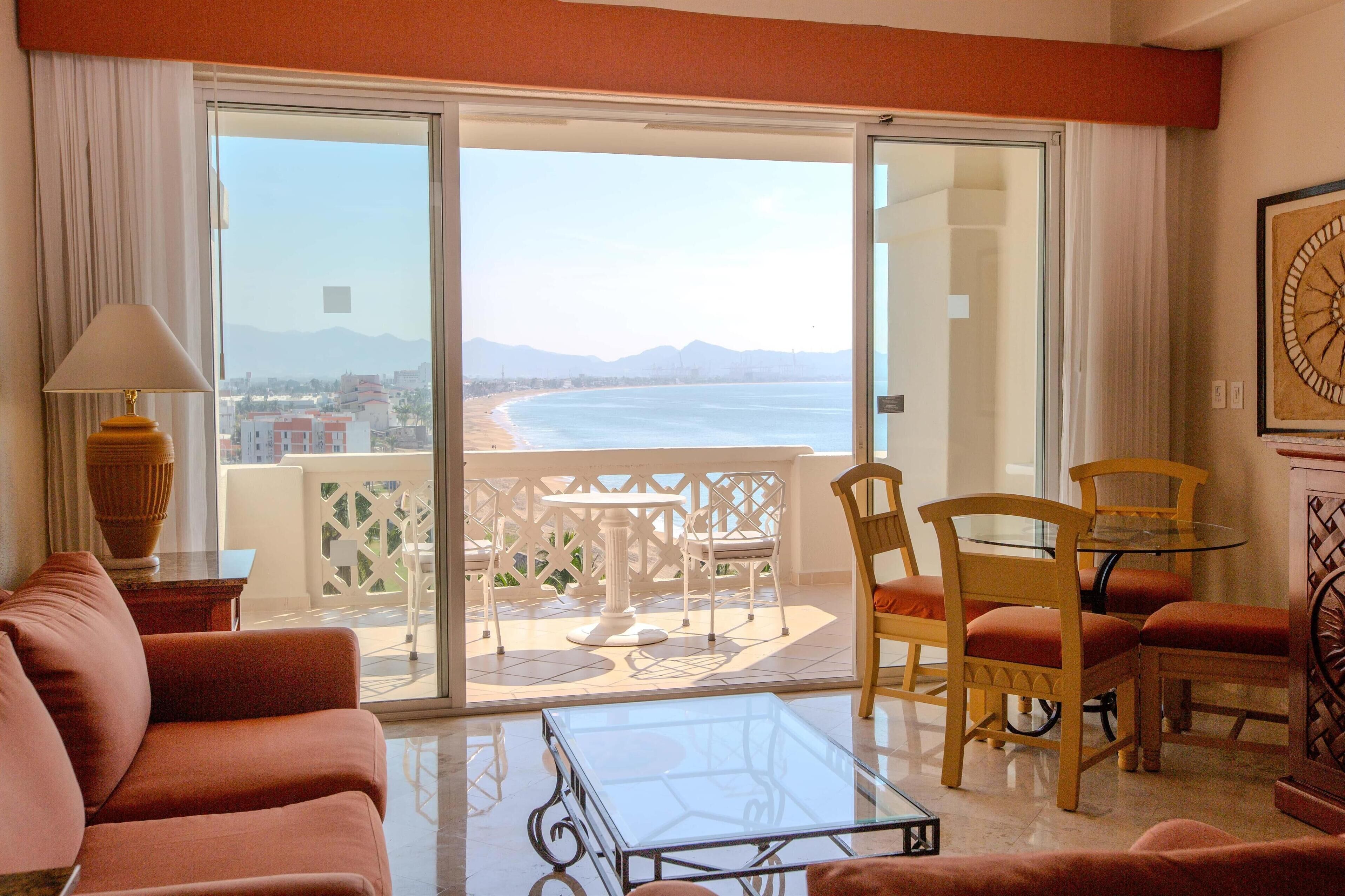 Junior Suite, Premium Level | Quang cảnh từ phòng