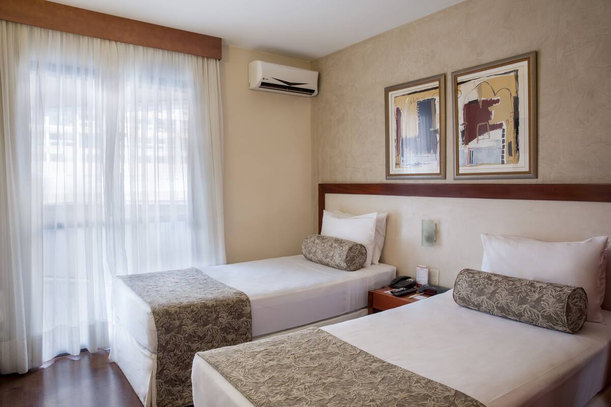 In-room safe, desk, blackout drapes, cribs (free)