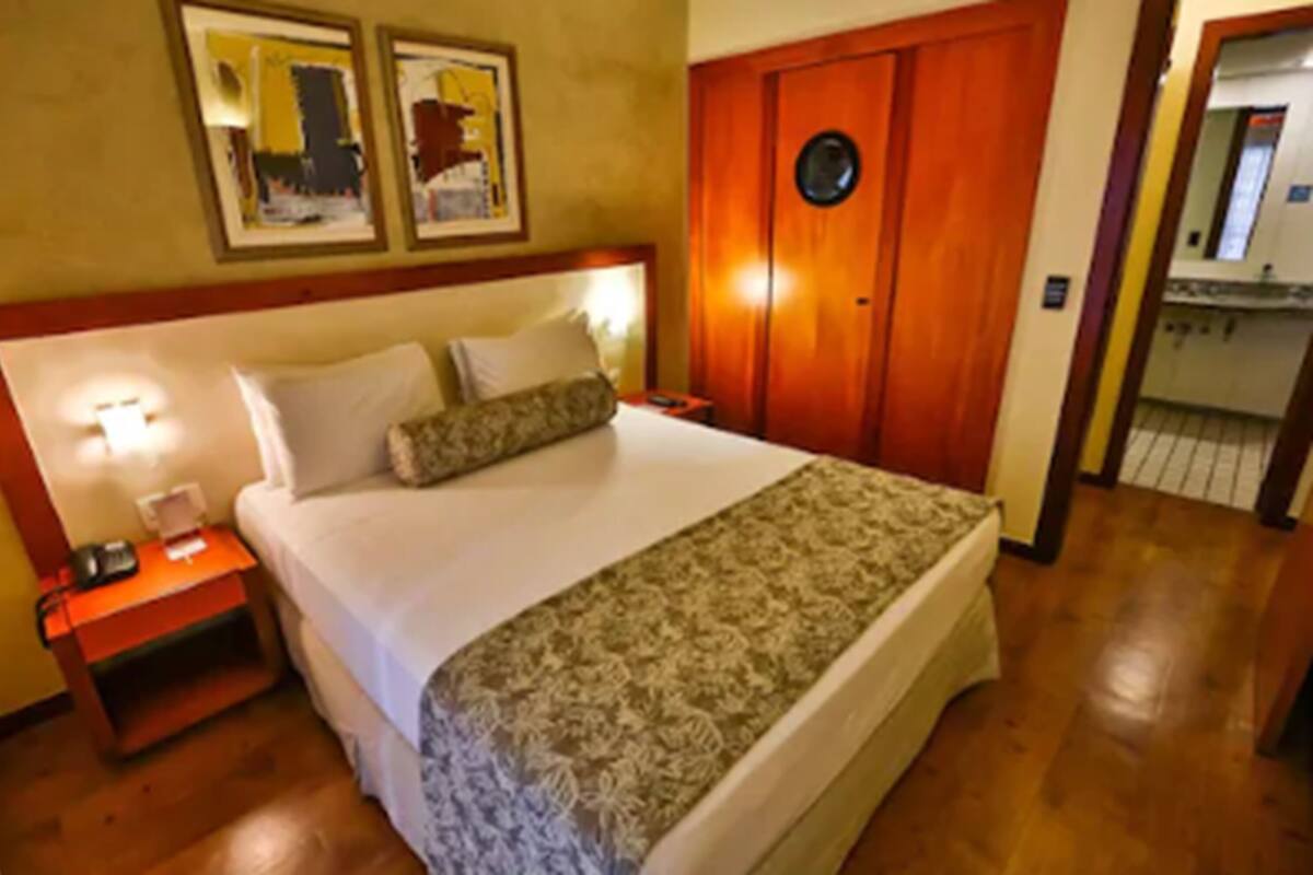In-room safe, desk, blackout drapes, cribs (free)
