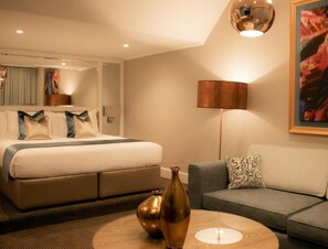 Executive Suite | In-room safe, desk, iron/ironing board, free WiFi - Peermont Walmont at Mmabatho Palms (Mahikeng)