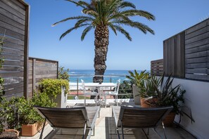 Classic Room, Balcony, Ocean View | Balcony view
