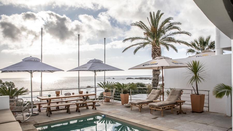 Sea Castle Hotel Camps Bay