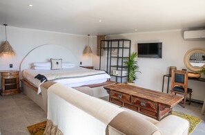 Classic-værelse - balkon - havudsigt | Egyptiske bomuldslagner, premium-sengetøj, Select Comfort-senge, minibar