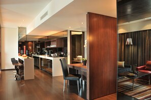 Presidential Suite | Premium bedding, minibar, in-room safe, desk