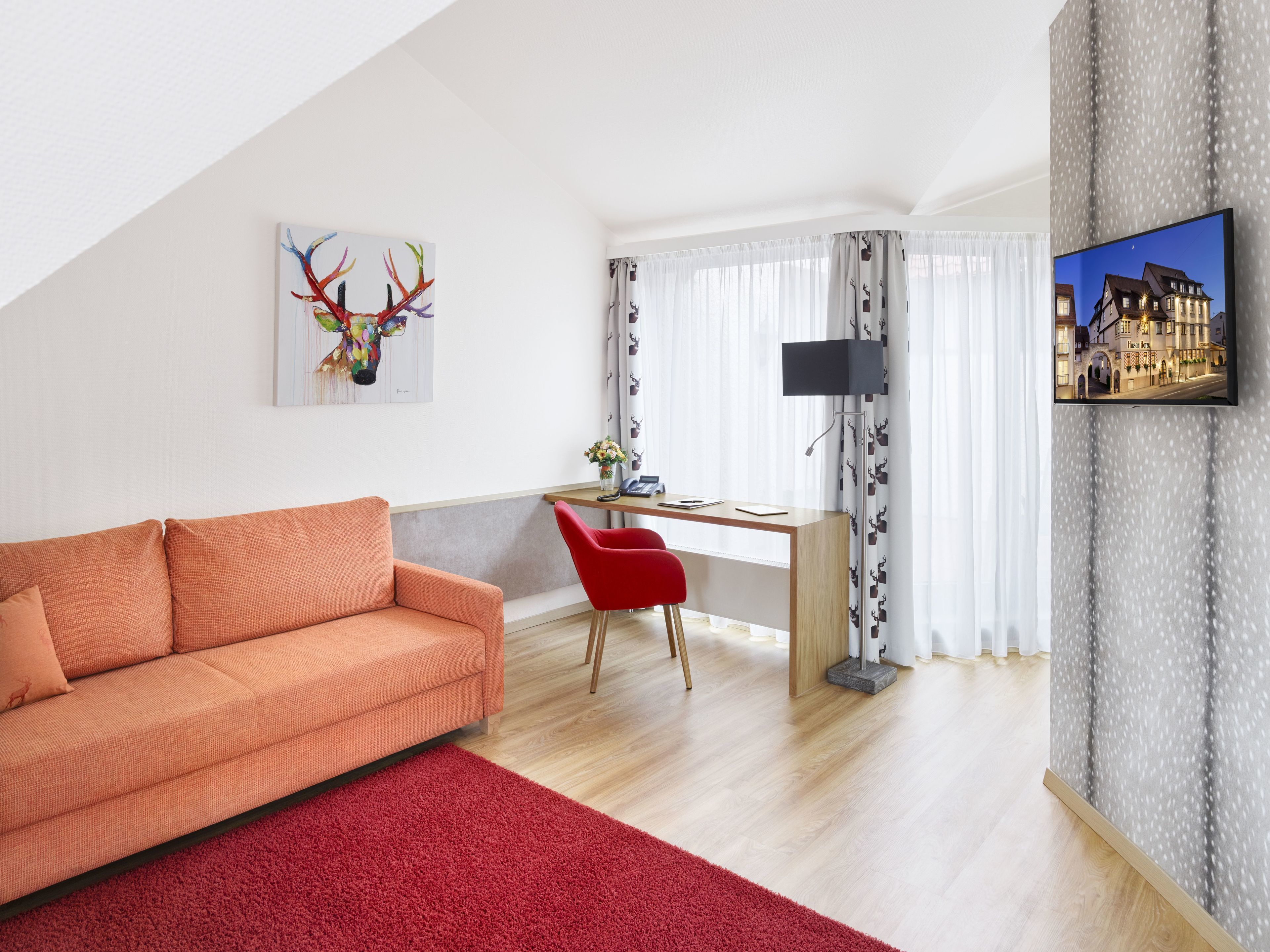 Photo - Hirsch Hotel