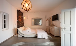 Room - Amoudi Villas (Santorini)