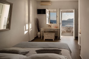 Superior Apartment, Balcony, Sea View | View from room