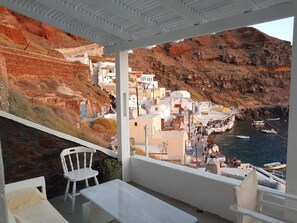 Exterior - Amoudi Villas (Santorini)