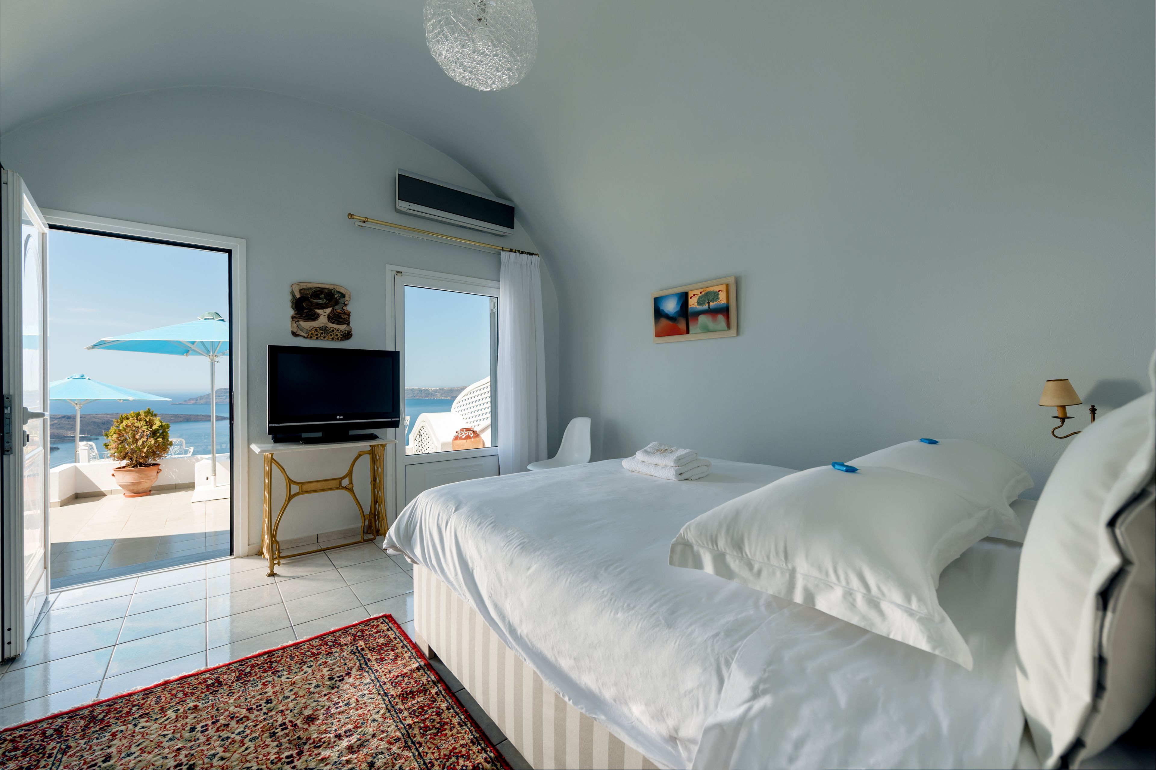 Photo - Villa Renos Hotel