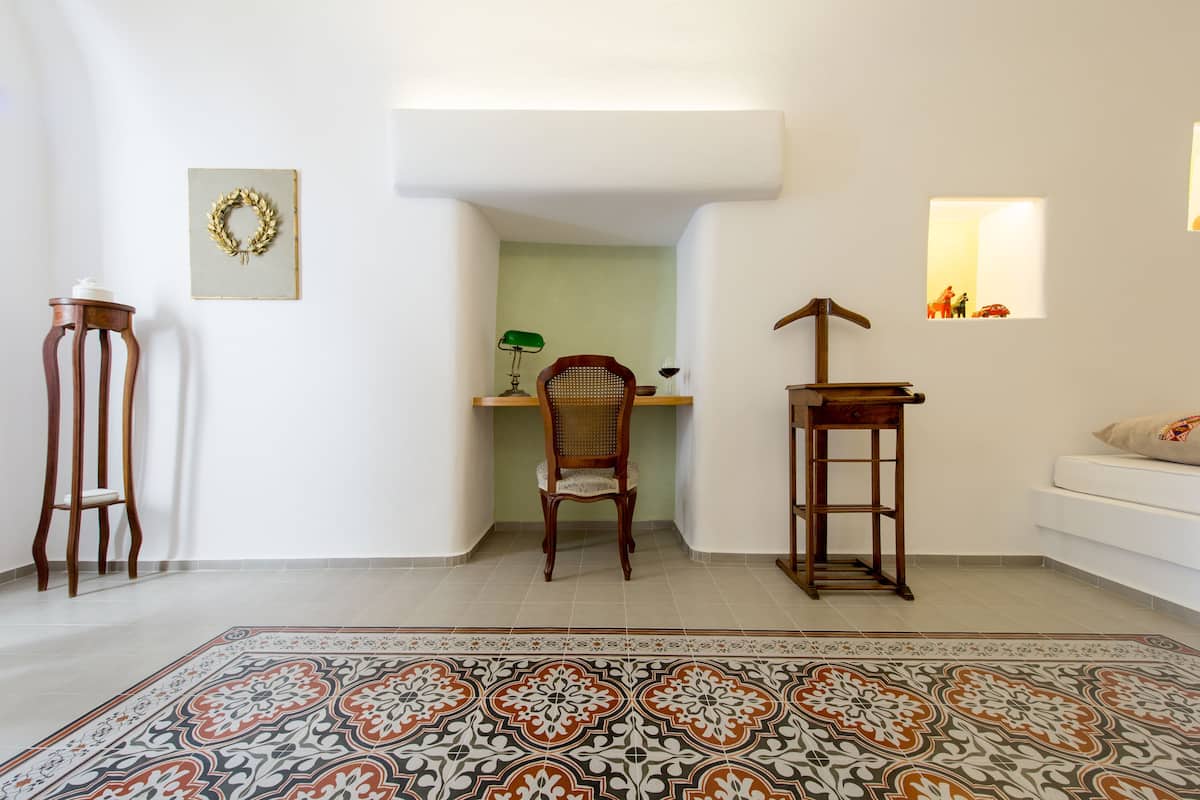 grand suite | select comfort beds, minibar, in-room safe, individually furnished