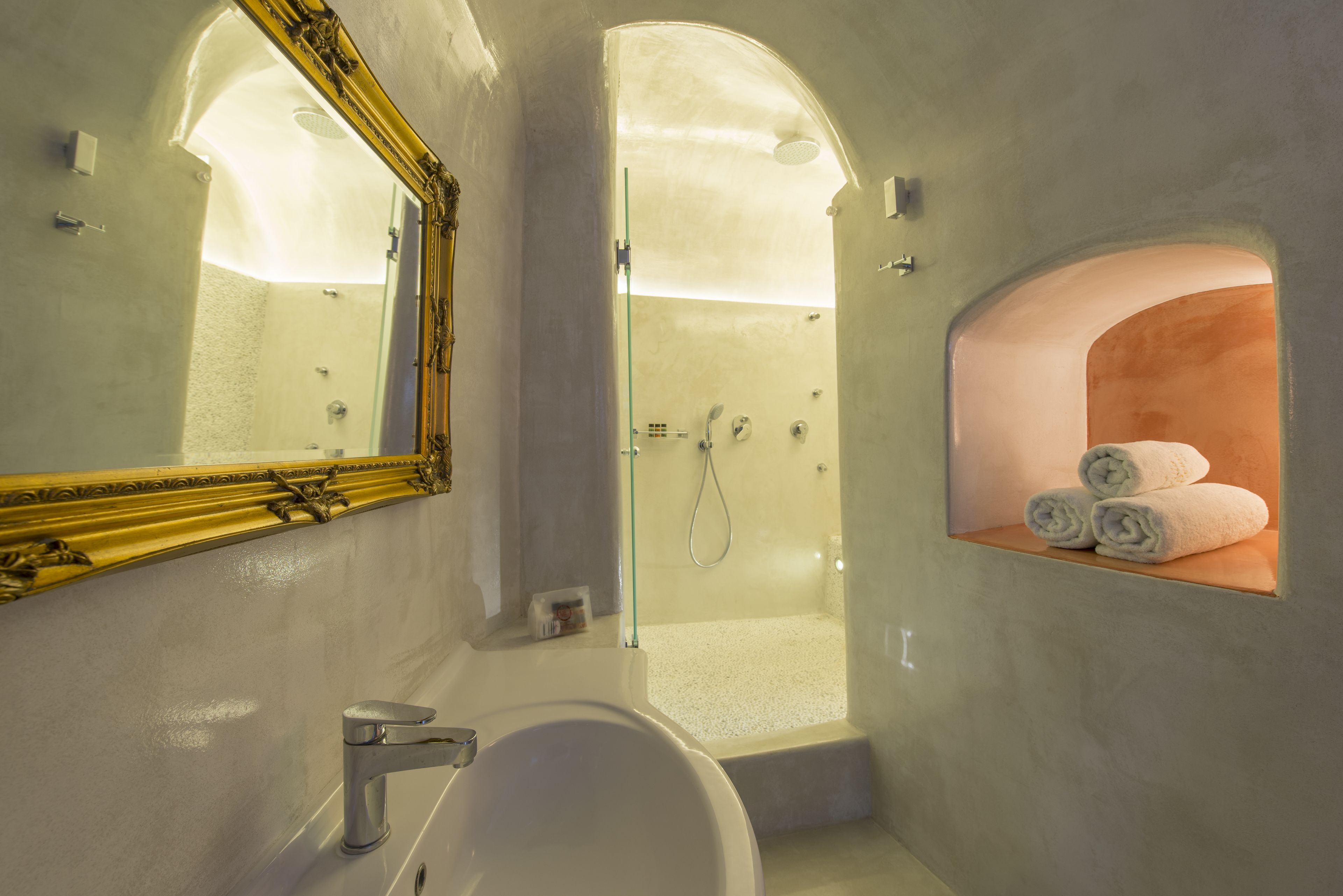 Photo - Villa Renos Hotel