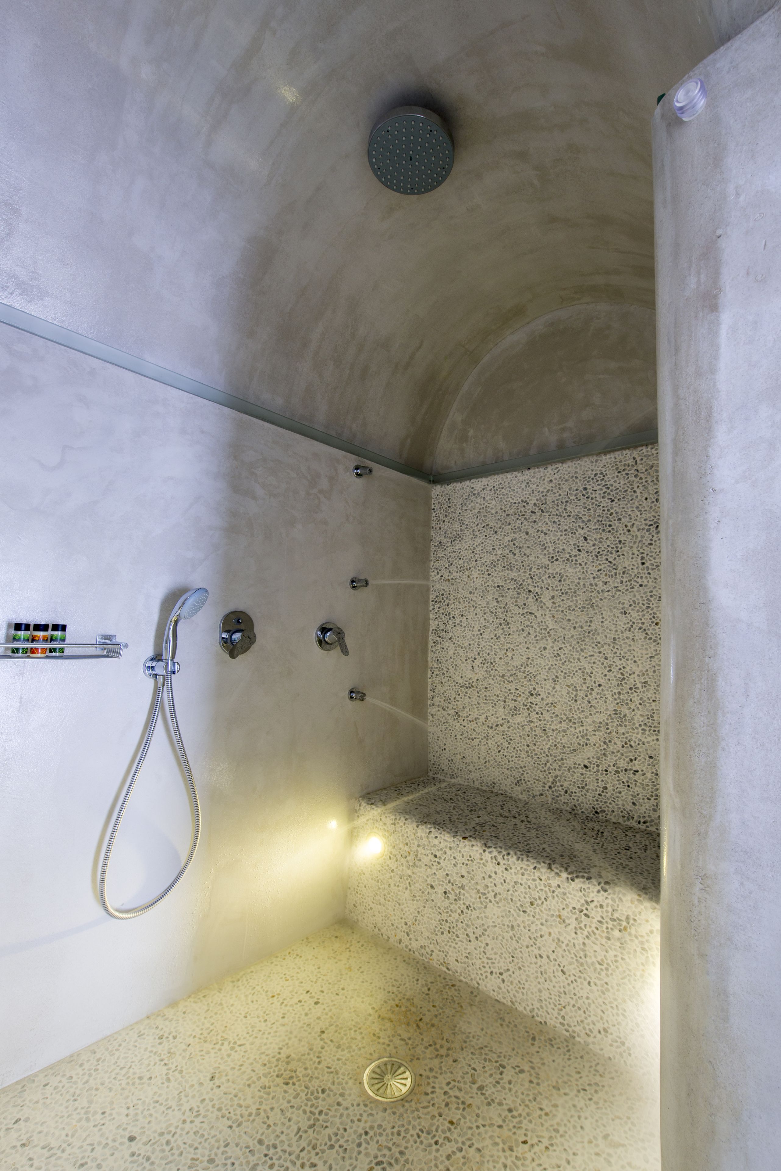 junior suite | bathroom | eco-friendly toiletries, hair dryer, bathrobes, slippers