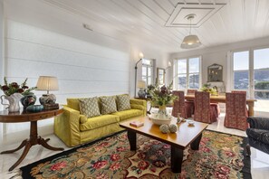 Reception hall