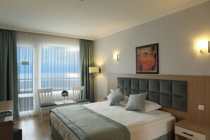 1 habitación, artículos del minibar gratis, wifi y ropa de cama 