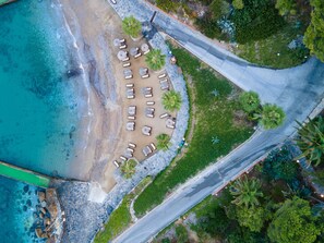 Private beach, free beach shuttle, sun loungers, beach towels - Pine Bay Holiday Resort (Kusadasi)