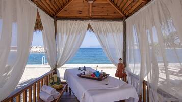 Turkish bath/hammam, manicures and pedicures
