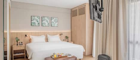 Minibar, in-room safe, desk, blackout drapes