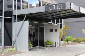 Entrada de la propiedad