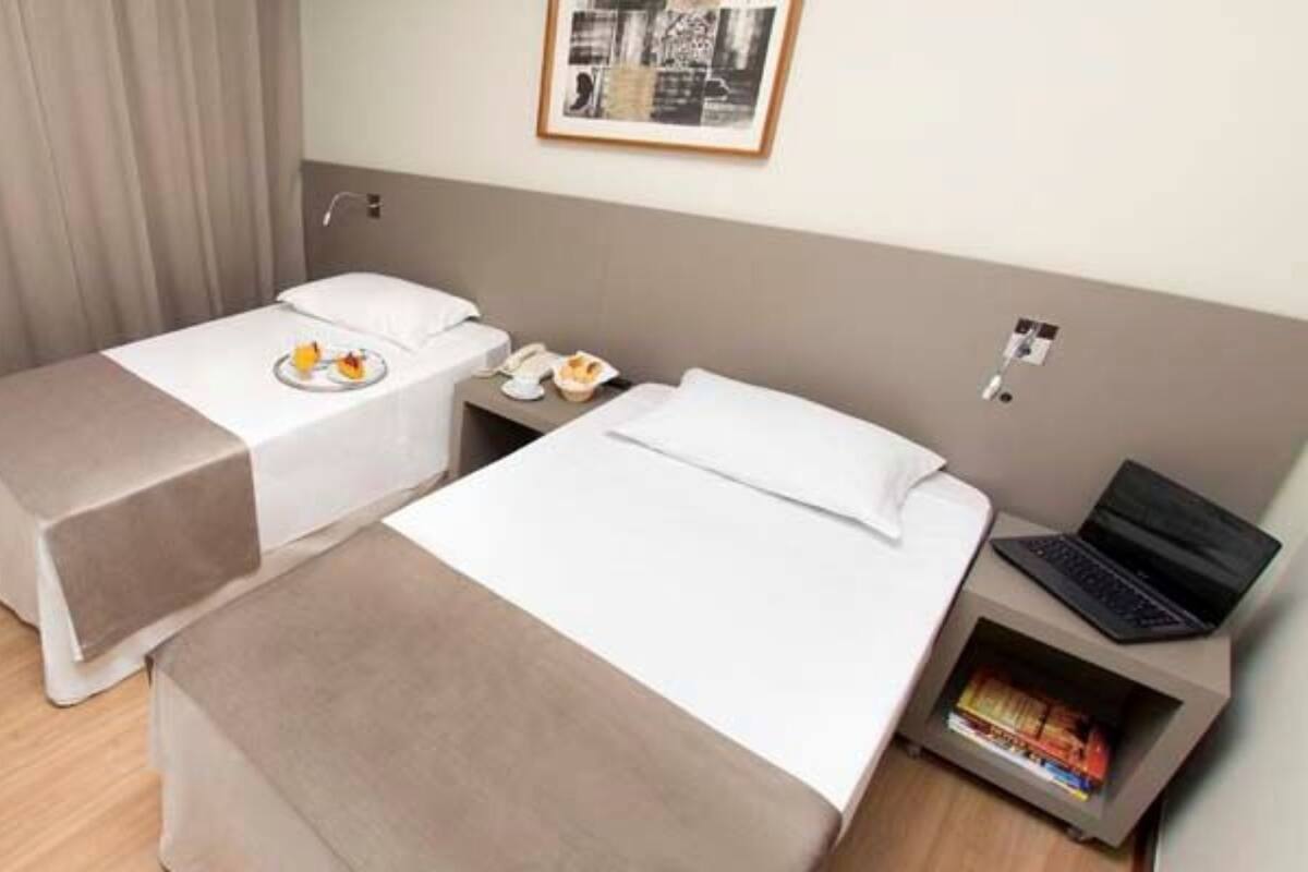 Deluxe Twin kamer | Hypoallergeen beddengoed, een minibar, een kluis op de kamer