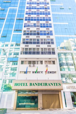 Voorkant van accommodatie