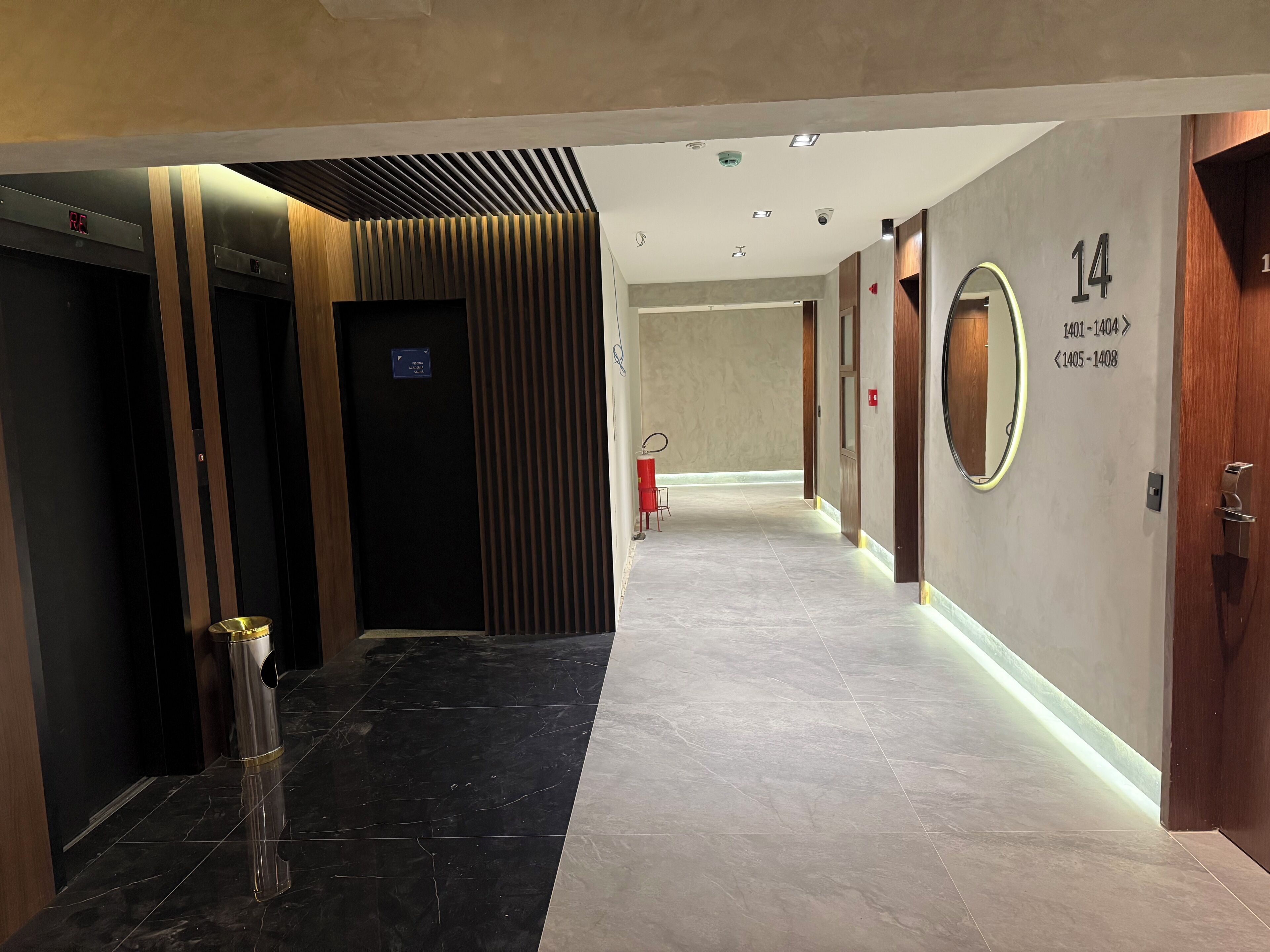 Minibar, in-room safe, desk, laptop workspace